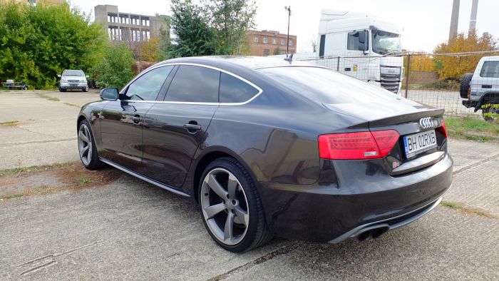 AUDI A5 S LINE INT.EXT.2.0 TDI..150 CP..AN 2014