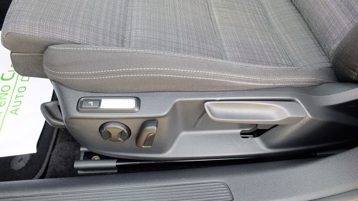 Volkswagen Passat Variant 2.0 TDI DSG (BlueMotion Technology) Comfortline an 2021