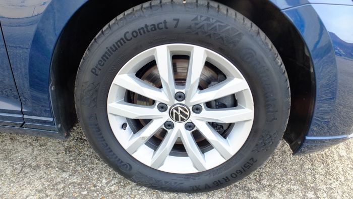 Volkswagen Passat Variant 2.0 TDI DSG (BlueMotion Technology) Comfortline an 2021