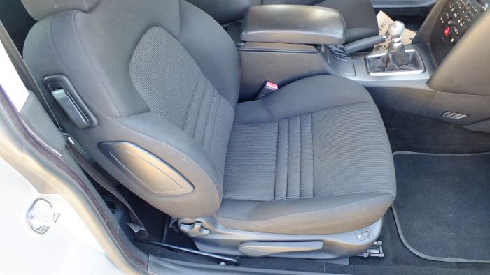 Peugeot 407 Coupe HDi FAP 135 Sport Utilizat · 2008