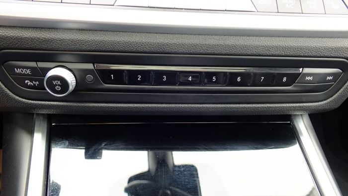 BMW 320 X DRIVE SPORT LINE AN 2020 MODELUL NOU...FULL