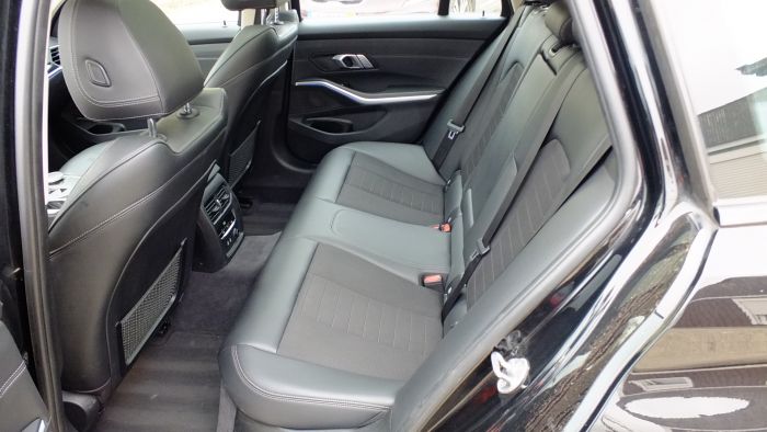 BMW 320 X DRIVE SPORT LINE AN 2020 MODELUL NOU...FULL