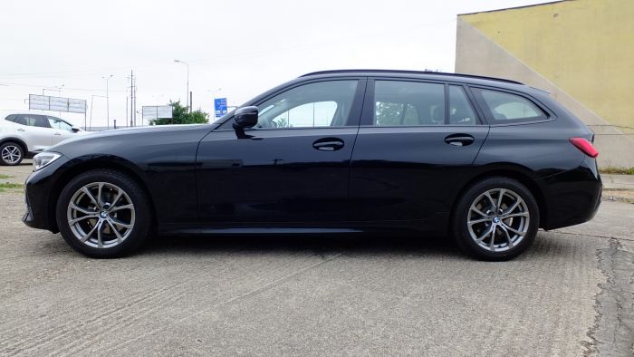 BMW 320 X DRIVE SPORT LINE AN 2020 MODELUL NOU...FULL