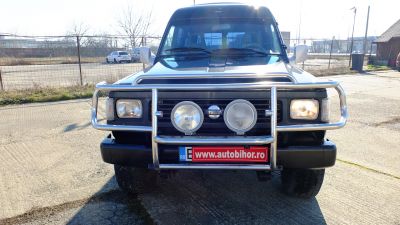 Nissan Patrol 1993 · 420 260 km · 2 826 cm3 · Diese